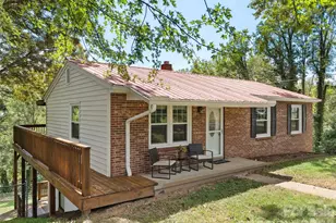 483 Thompson St, Canton, NC 28716 - Photo 1