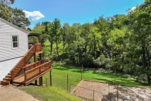 483 Thompson St, Canton, NC 28716 - Photo 22