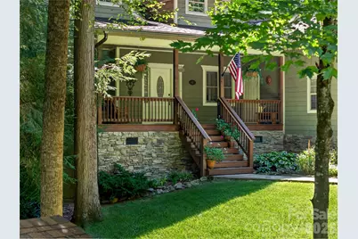 427 Locust Drive, Maggie Valley, NC 28751 - Photo 2