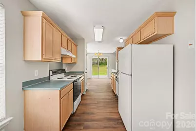104 S Willow Court, Mount Holly, NC 28120 - Photo 14