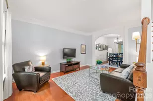 13934 Kings Carriage Ln, Charlotte, NC 28278 - Photo 8
