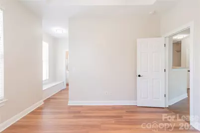 6716 Mallard Park Drive, Charlotte, NC 28262 - Photo 12