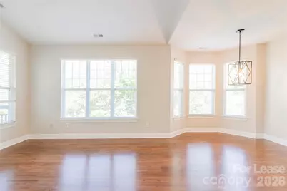 6716 Mallard Park Drive, Charlotte, NC 28262 - Photo 2