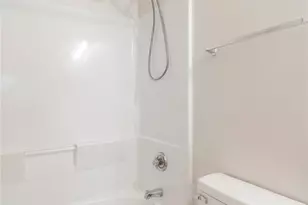 6716 Mallard Park Dr, Charlotte, NC 28262 - Photo 18