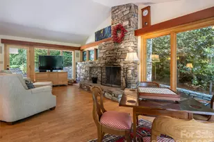 17 Amherst Rd, Biltmore Forest, NC 28803 - Photo 24