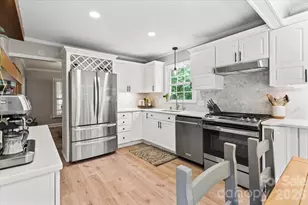 642 Furrow Dr, Charlotte, NC 28270 - Photo 2