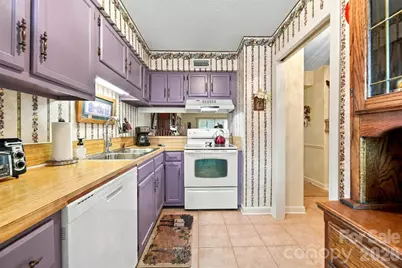 2705 N Center Street #37, Hickory, NC 28601 - Photo 6