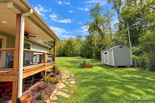 311 Herron Point Ln, Weaverville, NC 28787 - Photo 20