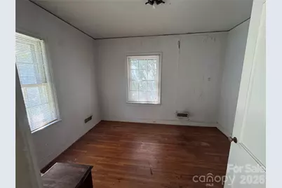 614 Neil Street, Gastonia, NC 28052 - Photo 18