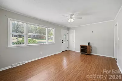 829 Vancouver Lane, Gastonia, NC 28052 - Photo 6