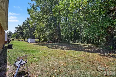 829 Vancouver Lane, Gastonia, NC 28052 - Photo 38