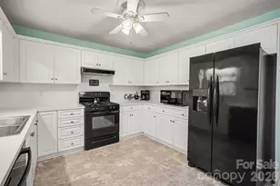 515 Harmony Glen Cir, Rock Hill, SC 29730 - Photo 6