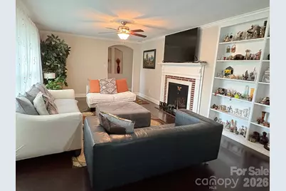 818 Hillcrest Avenue, Gastonia, NC 28052 - Photo 12