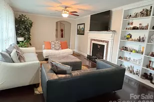 818 Hillcrest Ave, Gastonia, NC 28052 - Photo 12