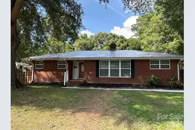 818 Hillcrest Avenue, Gastonia, NC 28052 - Photo 1
