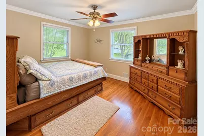 609 1st Avenue N, Conover, NC 28613 - Photo 18
