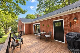 609 1st Ave N, Conover, NC 28613 - Photo 6