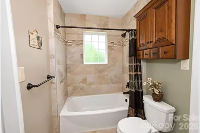 609 1st Avenue N, Conover, NC 28613 - Photo 22