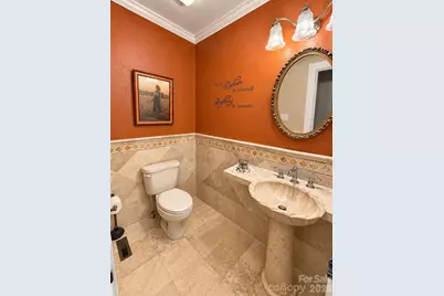 609 1st Avenue N, Conover, NC 28613 - Photo 26