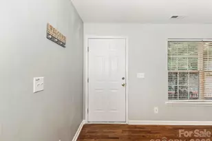 6238 King George Dr, Charlotte, NC 28213 - Photo 32