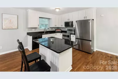 6238 King George Drive, Charlotte, NC 28213 - Photo 10