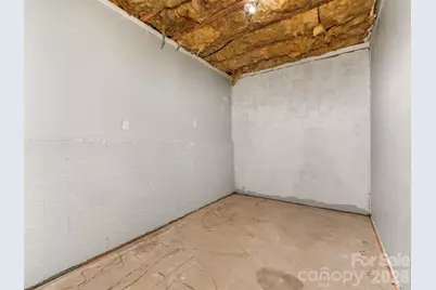 6238 King George Drive, Charlotte, NC 28213 - Photo 38