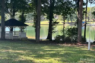2214 Holly Ln, Shelby, NC 28150 - Photo 18