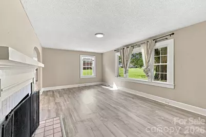 909 Rhode Island Avenue, Kannapolis, NC 28083 - Photo 12