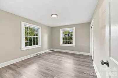 909 Rhode Island Avenue, Kannapolis, NC 28083 - Photo 18
