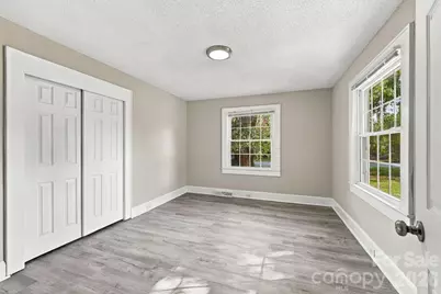909 Rhode Island Avenue, Kannapolis, NC 28083 - Photo 14