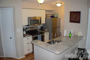 218 Northwest Dr, Davidson, NC 28036 - Photo 8