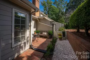 1804 Meadowood Ln, Charlotte, NC 28211 - Photo 38