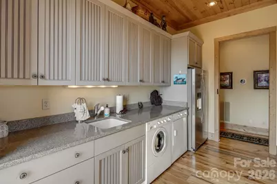 640 Overlook Drive, Mars Hill, NC 28754 - Photo 16