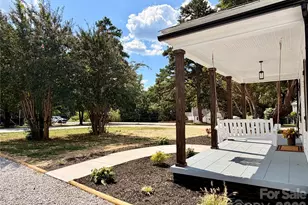 1286 Elmwood Ave, Lancaster, SC 29720 - Photo 2