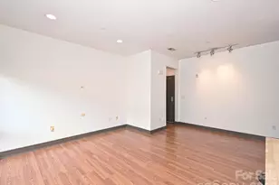 2200 Lyndhurst Ave, Charlotte, NC 28203 - Photo 16