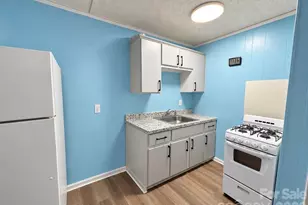 595 Betty St, Gastonia, NC 28054 - Photo 18