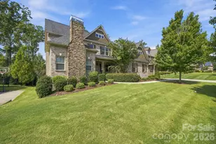 13411 Crystal Springs Dr, Huntersville, NC 28078 - Photo 2