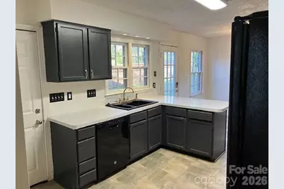 5324 Donnefield Drive, Charlotte, NC 28227 - Photo 6