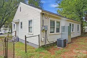 2955 Amay James Ave, Charlotte, NC 28208 - Photo 28