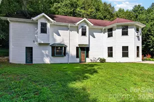 267 Morning Glory Ln, Marshall, NC 28753 - Photo 6
