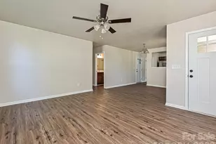930 Wainwright Ave, Charlotte, NC 28206 - Photo 4