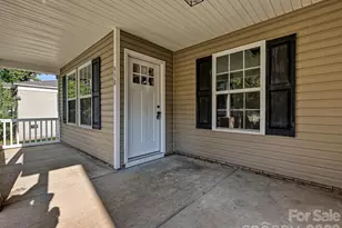 930 Wainwright Ave, Charlotte, NC 28206 - Photo 2