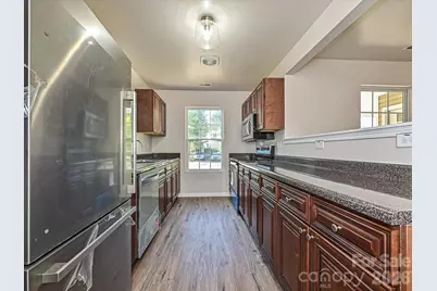 930 Wainwright Avenue, Charlotte, NC 28206 - Photo 8