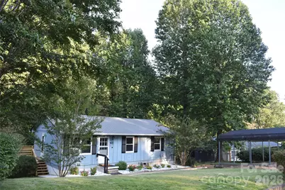 247 Lucky Street, Marion, NC 28752 - Photo 4