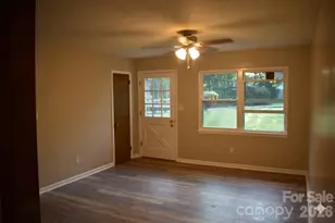 247 Lucky St, Marion, NC 28752 - Photo 6