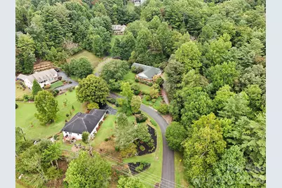 2008 Deep Woods Drive, Hendersonville, NC 28739 - Photo 6