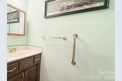 2008 Deep Woods Drive, Hendersonville, NC 28739 - Photo 14
