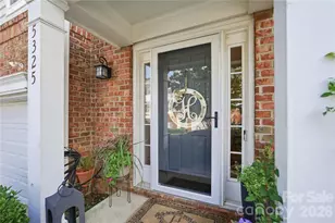 5325 Dockery Dr, Charlotte, NC 28209 - Photo 4