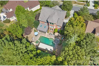 1104 Longwood Court, Matthews, NC 28104 - Photo 2