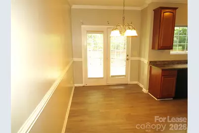2738 Highland Park Drive, Charlotte, NC 28269 - Photo 8